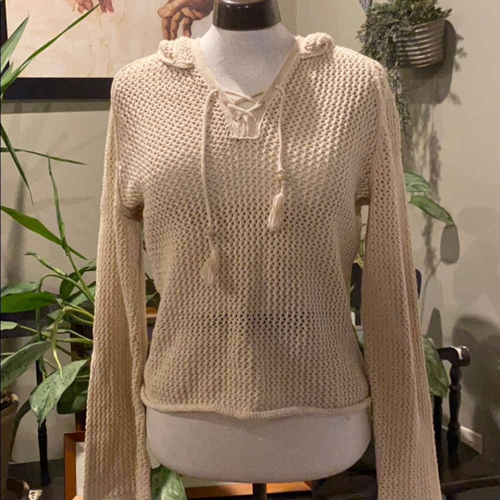 Hooded sweater